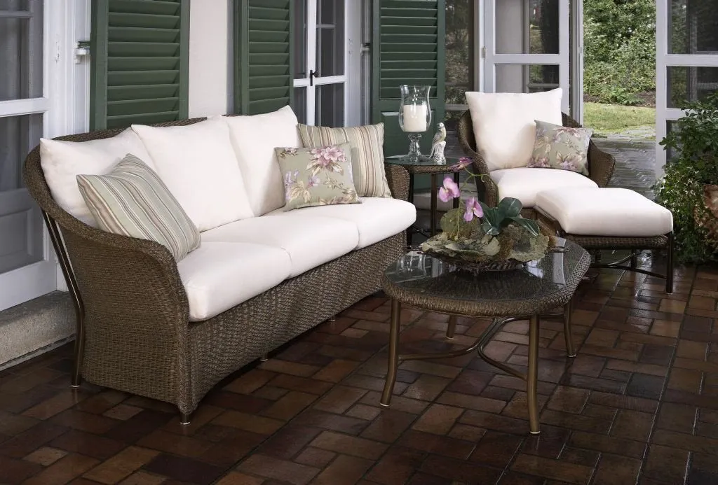 Weekend Retreat Outdoor wicker Coffee Table