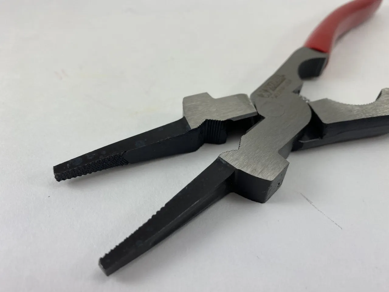 Wilde 9" Multi Use Welding Pliers, G435P